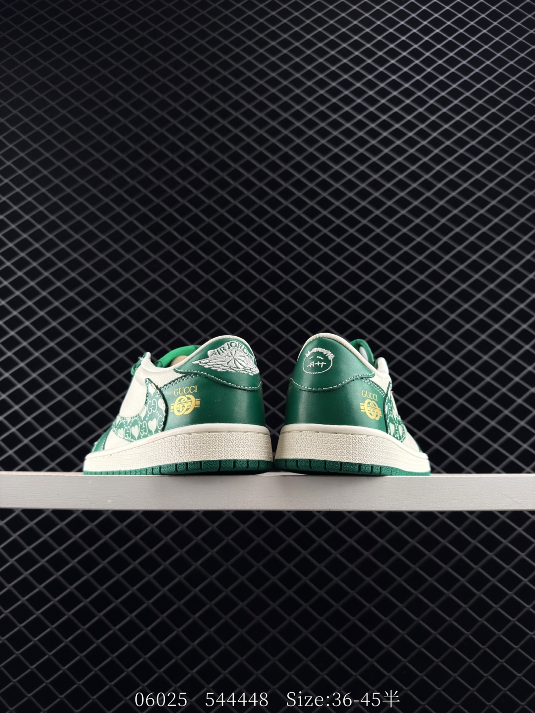 Nike Air Jordan 1 x Travis Scott AJ1